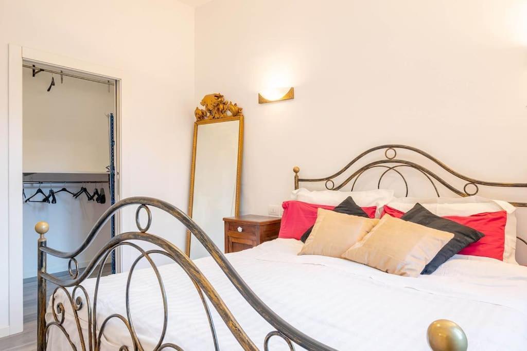 Guest Planet - Nice Flat Near Bovisa Milan Bagian luar foto